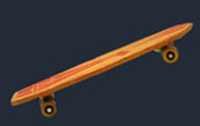 Primer skateboard comercial