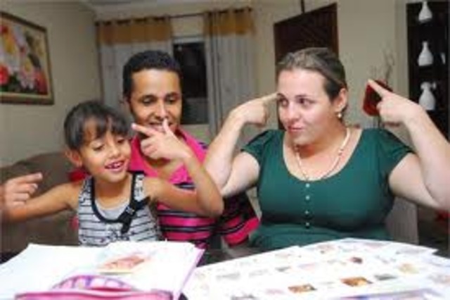 PROFESSORES DE LIBRAS