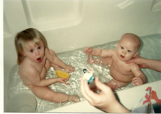 Bain avec mon soeur!