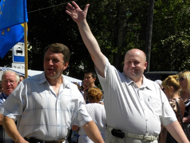 Суд признал, что Ивана Рыбачука опорочила статья про его «Мазду»