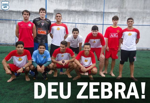 Humanas vence primeiro jogo