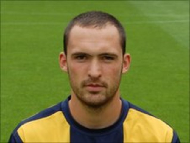 Footballer Mitchell Cole dies, aged 27