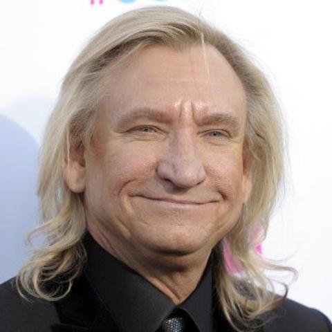 JW Attends Critics Choice Awards