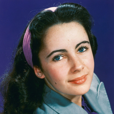 Timeline: The Life of Elizabeth Taylor