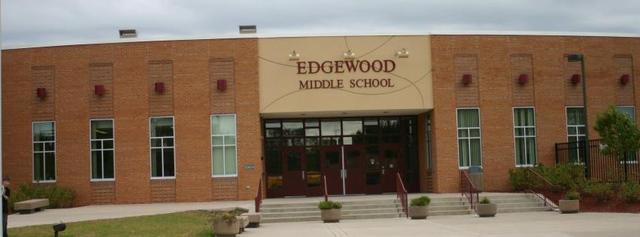 Je suis allé au collégé.