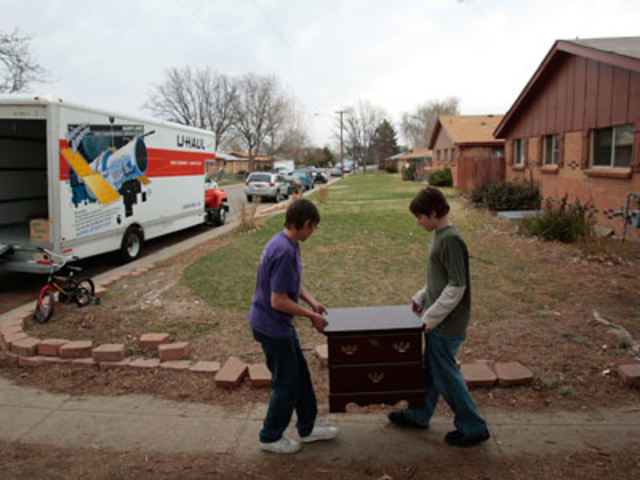 Mon frère a déméngé.