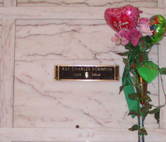 Ray Charles the musical Genious has sucumb to cancer