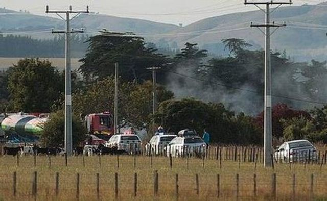 Hot air ballon crashes. It happend in Carterton, Newzealand. 11 people were killed.