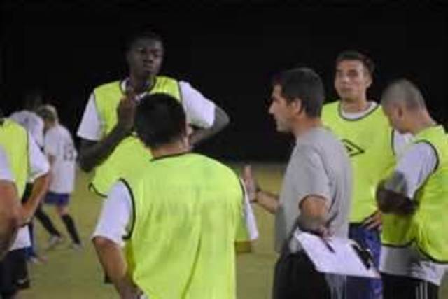 J'ai essayé pour l' équipe de foot de Irondale.