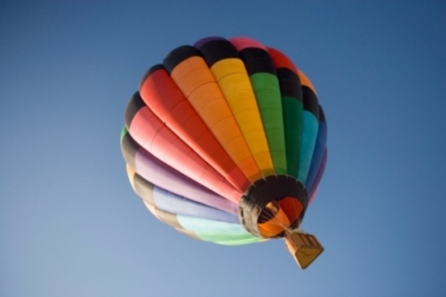Hot Air balloon crashes in Carterton,NEW Zealand killing 11