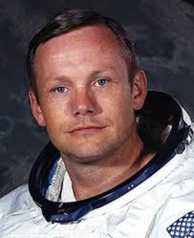 Neil Armstrong Dies