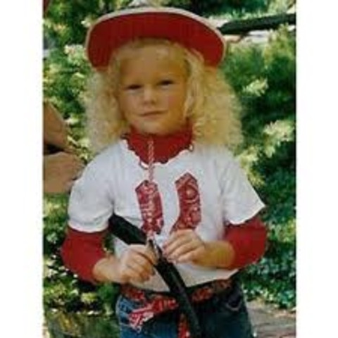 Taylor has been born!