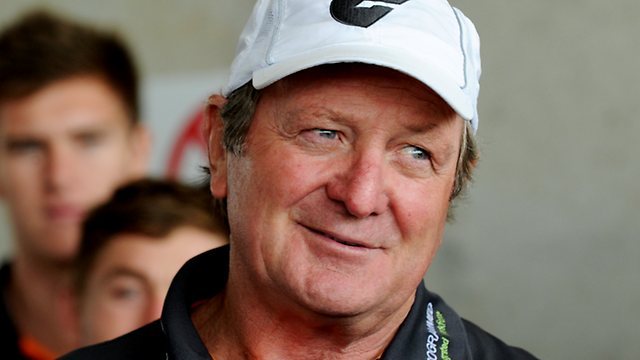 Former professional soccer player diagnosed with bowel cancer