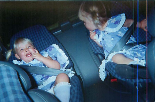 Mis hermanas (gemelos) nacistieron el viente y uno de Augusto. El gemelos fue muy gracioso.