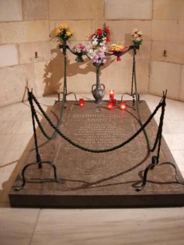 Antoni Gaudi passed away