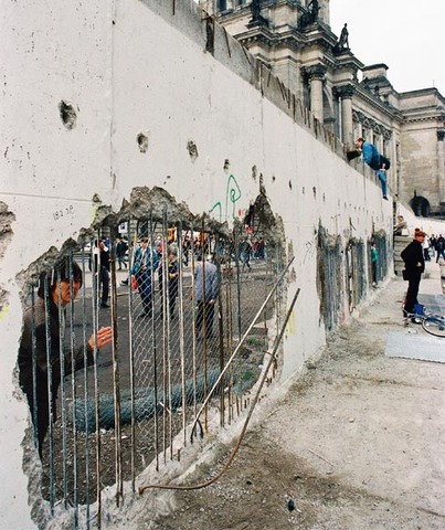 снос Берлинской стены