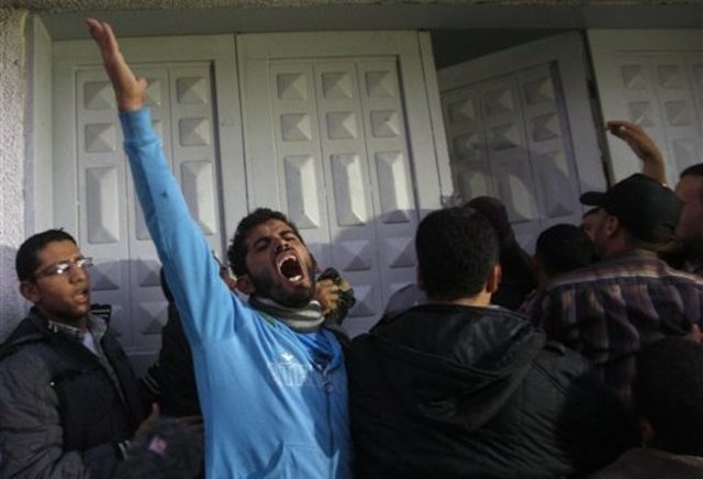 Israel Kills Hamas Commander in Gaza Attack