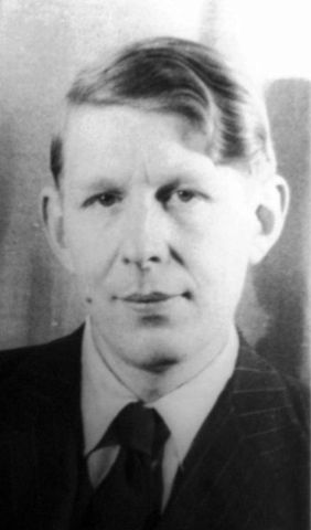 W.T.Auden was born in febuary 21 1907