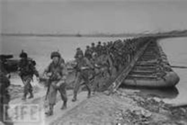 Allied Forces Retake Paris