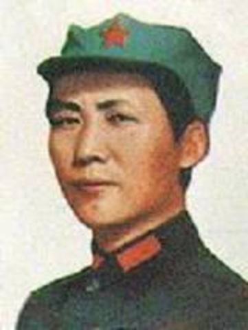 Mao Tse-Tung gets married