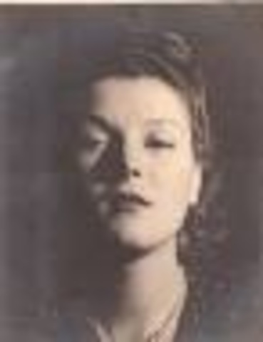 Edward got married to Elaine Orr!