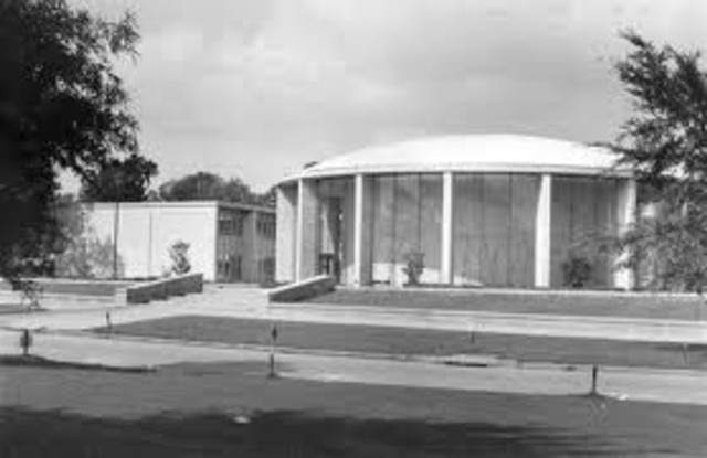 Supreme Court rules in Plessy vs. Ferguson