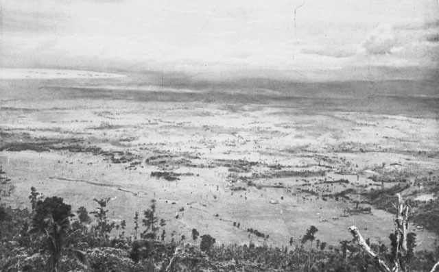 US forces return to recapture the Philippines