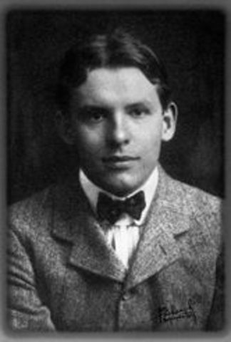 wallace heads to collage