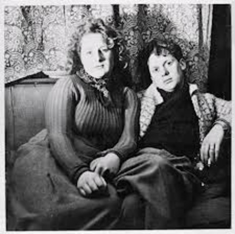 Dylan Thomas amd Caitlin Macnamara