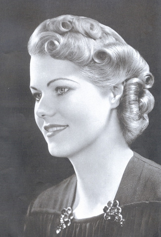 hair style of 1930