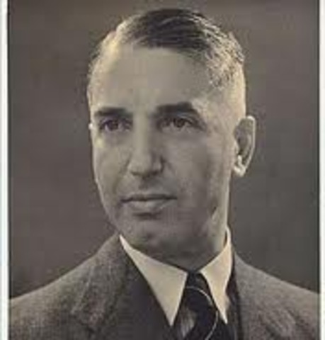 Fritz Pfeffer is born