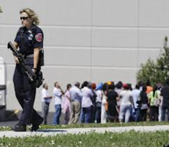 6 People are killed in Wisconsin Sikh Temple Shooting