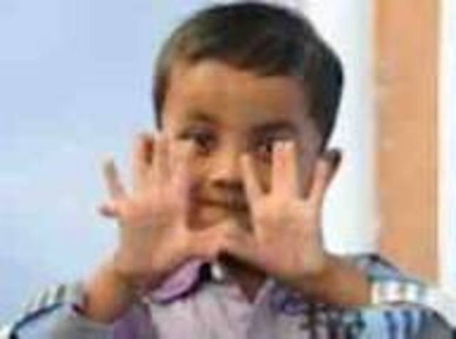 intellectual count fingers