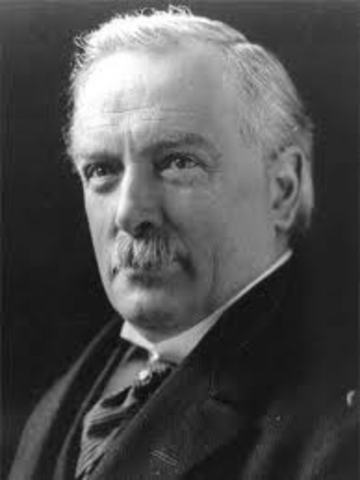 Lloyd George becomes British Prime Minister