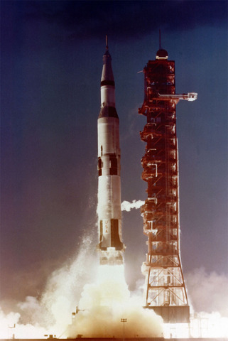 apollo 4