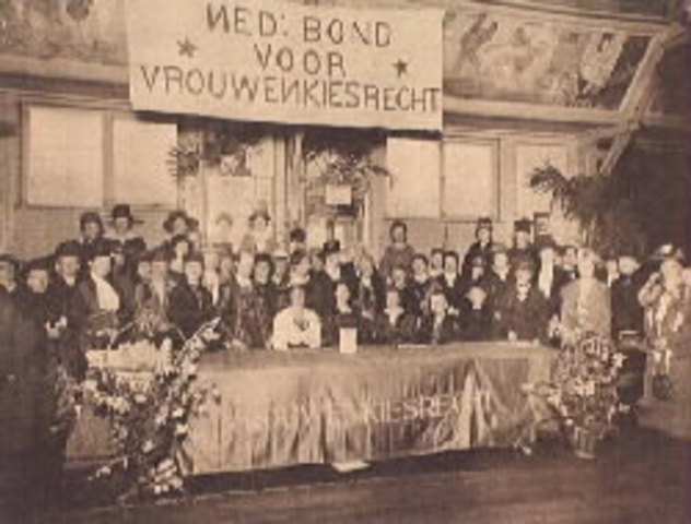 Invoering vrouwenkiesrecht