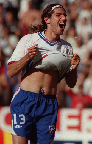 Otra vez: debut y gol