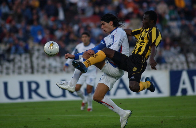 Lo quisieron, se quedó y volvió a marcar en un clásico