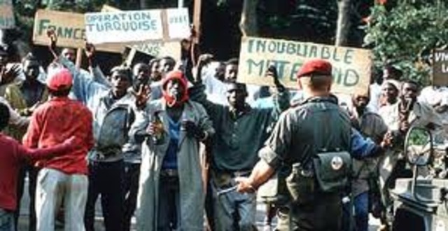 French establish safe zone