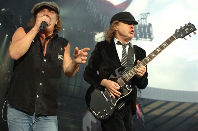 AC/DC