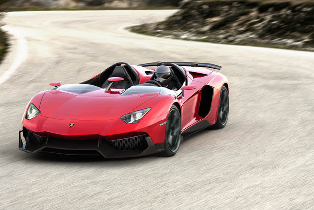 Lamborghini Adventador J 2 milions €