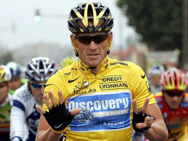 Lance Armstrong loses titles