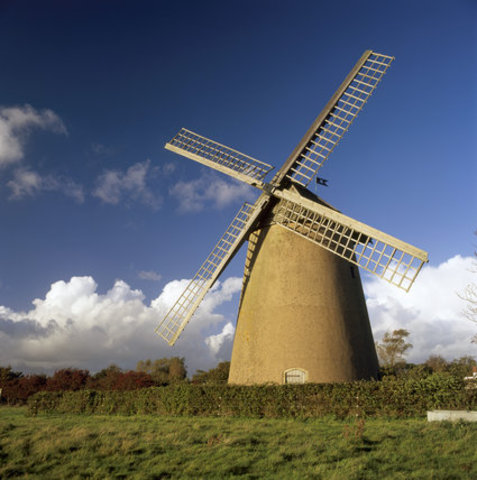 Windmills brought to Canada