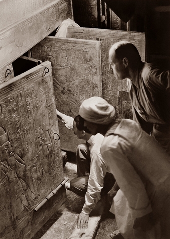 Last object removed from tomb