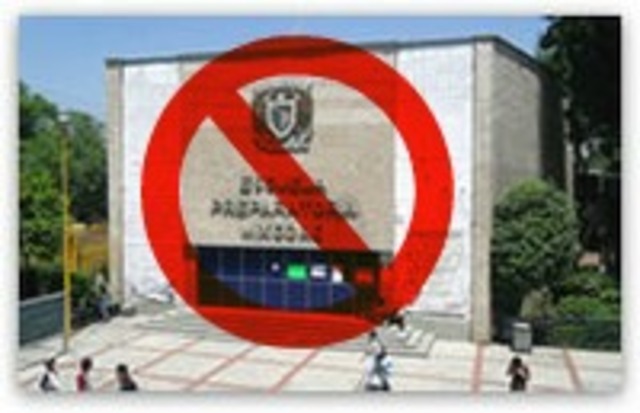 No me quede en la prepa ocho