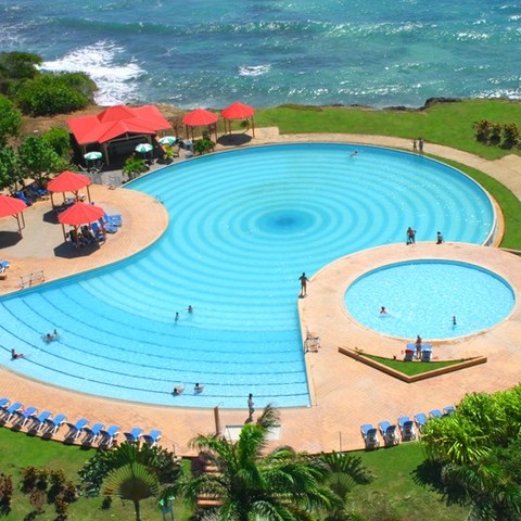 Monsieur & Madame MAUCOURT