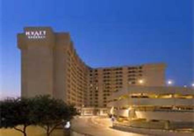 1st hotel opens in the U.S.