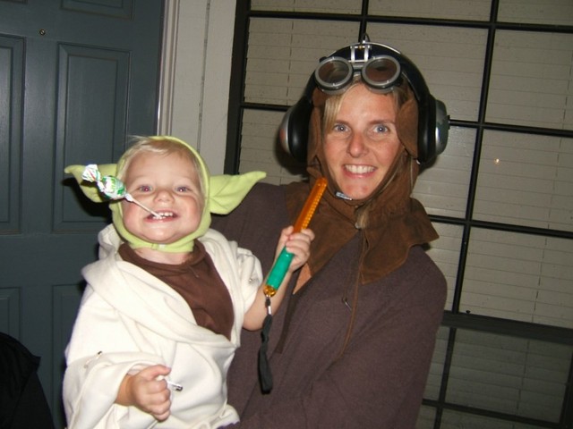 Maxwell Klett is born