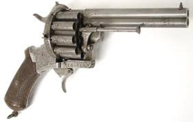 Samuel Colt introduces 6 shooter