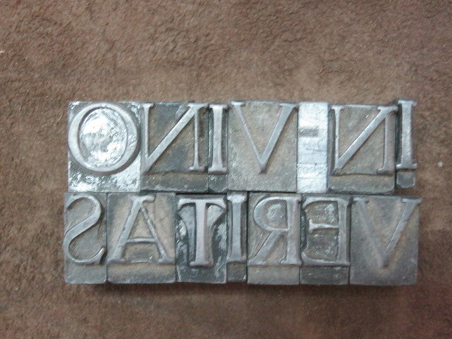 Cărţile sunt tiparite în Coreea.